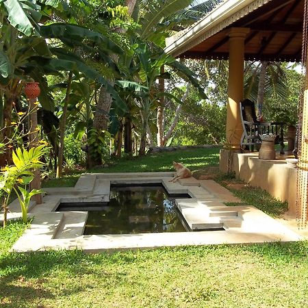 The Spice House Mirissa Hotel Bagian luar foto