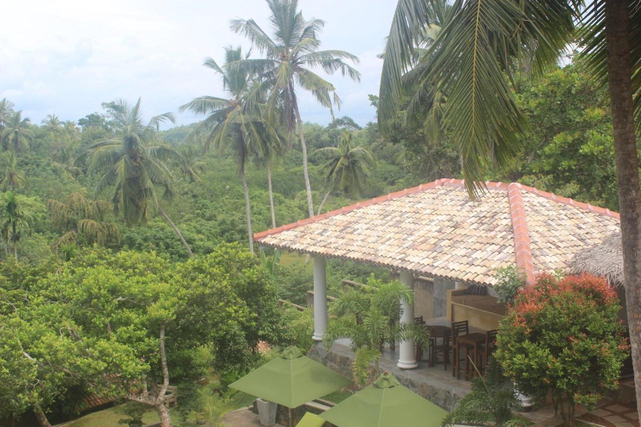 The Spice House Mirissa Hotel Bagian luar foto